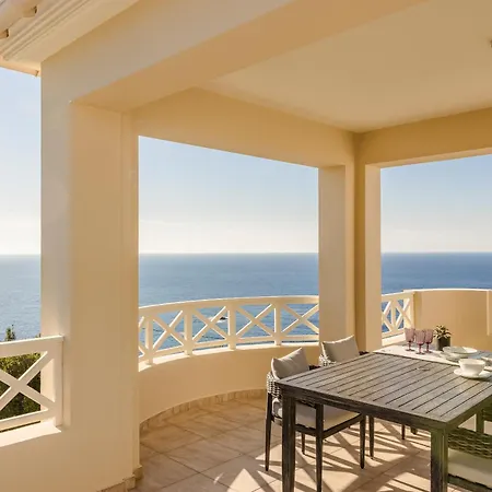 Sea La Vie Villa *